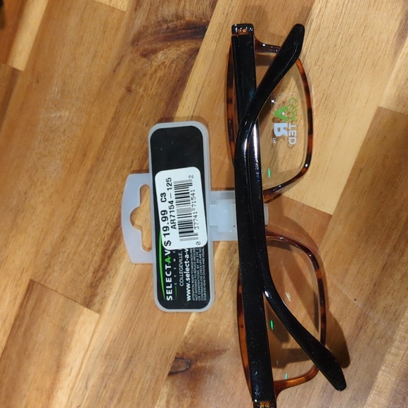 NWT Optitek +1.25 Hi-Tech readers - Picture 9 of 9